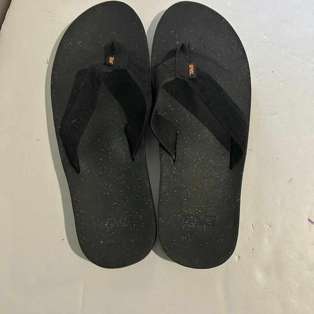 Teva Reflip Flip Flops Sandal Black On Black Men's Size 13 Beach Lake